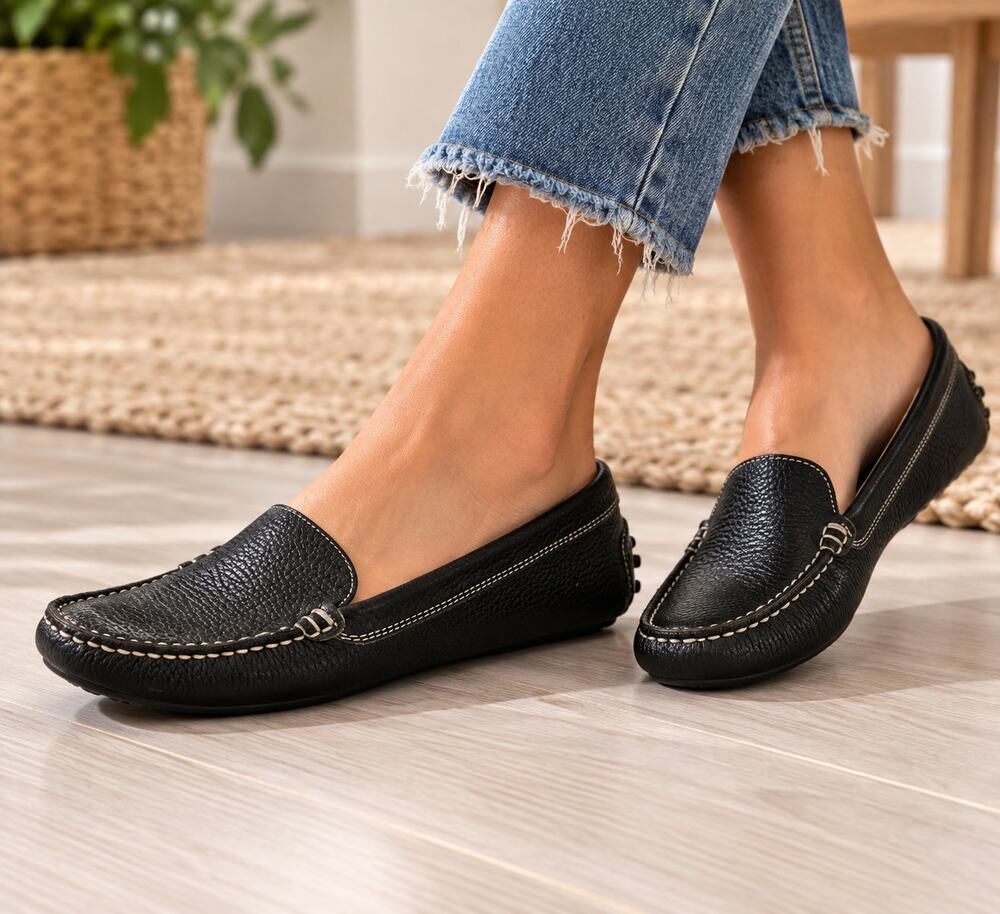 Tod’s Black Pebbled Leather Driving Loafers Women’s Size 7.5 Made in Italy